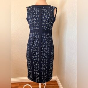 Donna Morgan Blue and White Patterned Midi Dress